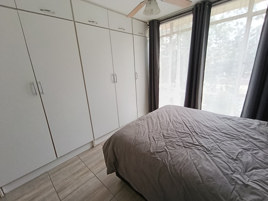 1 Bedroom Property for Sale in Brandwag Free State